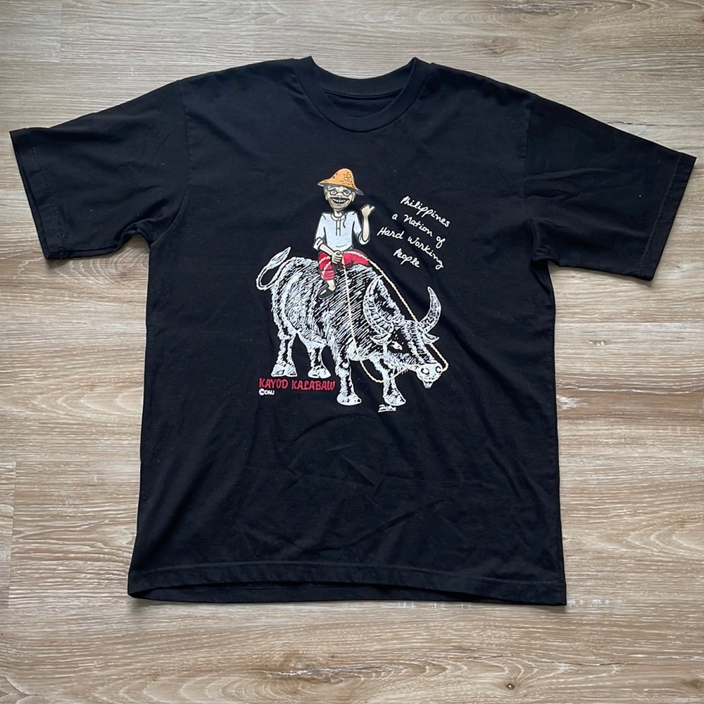 Philippines graphic t shirt size L